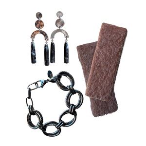 🐴Western Hardware Vibe Capsule: Earrings, Vintage Bracelet, & Two Barrettes